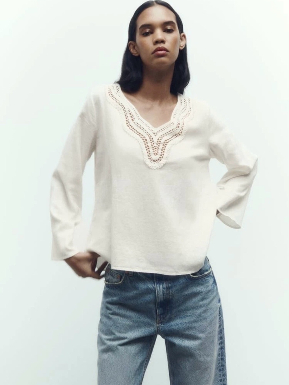 ZARA Cream Ivory Linen Blend Blouse Top with Embroidery Detail Size S